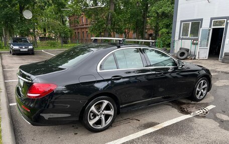 Mercedes-Benz E-Класс, 2019 год, 4 150 000 рублей, 3 фотография