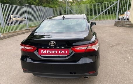 Toyota Camry, 2020 год, 3 400 000 рублей, 4 фотография
