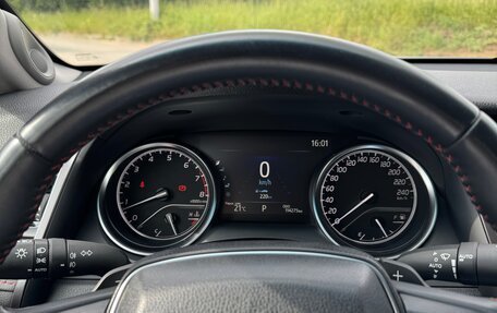 Toyota Camry, 2021 год, 3 600 000 рублей, 6 фотография
