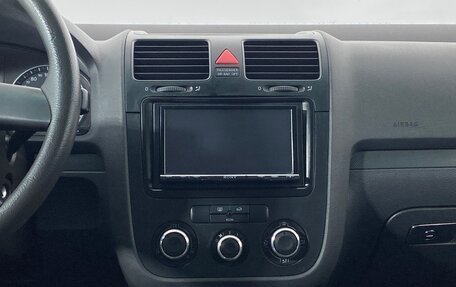 Volkswagen Golf V, 2005 год, 487 000 рублей, 16 фотография