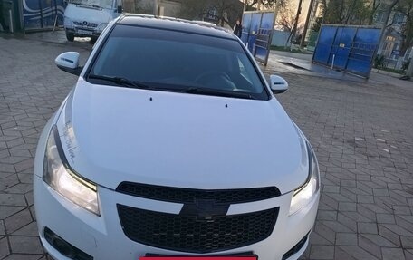 Chevrolet Cruze II, 2011 год, 999 000 рублей, 5 фотография