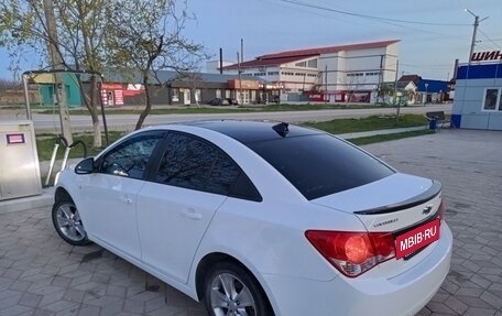Chevrolet Cruze II, 2011 год, 999 000 рублей, 7 фотография