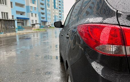 Hyundai ix35 I рестайлинг, 2013 год, 1 100 000 рублей, 15 фотография