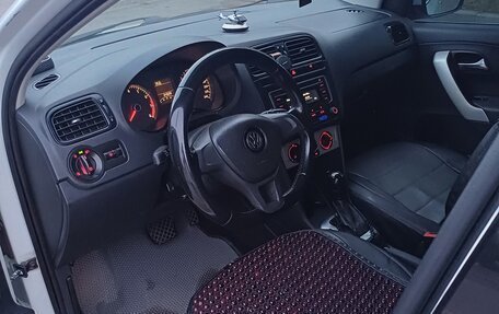 Volkswagen Polo VI (EU Market), 2017 год, 850 000 рублей, 4 фотография