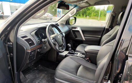 Toyota Land Cruiser Prado 150 рестайлинг 2, 2021 год, 6 200 000 рублей, 2 фотография