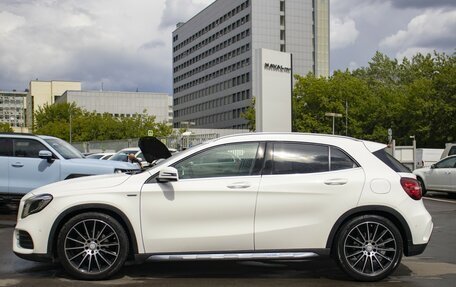 Mercedes-Benz GLA, 2018 год, 1 998 000 рублей, 8 фотография
