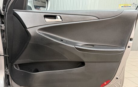 Hyundai Sonata VI, 2011 год, 1 110 000 рублей, 15 фотография