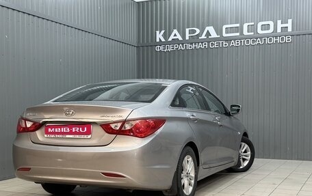 Hyundai Sonata VI, 2011 год, 1 110 000 рублей, 3 фотография