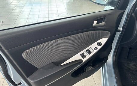 Hyundai Solaris II рестайлинг, 2013 год, 740 000 рублей, 10 фотография