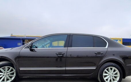 Skoda Superb III рестайлинг, 2013 год, 1 350 000 рублей, 14 фотография