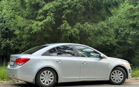 Chevrolet Cruze II, 2009 год, 595 000 рублей, 11 фотография