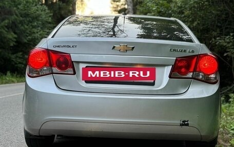 Chevrolet Cruze II, 2009 год, 595 000 рублей, 9 фотография