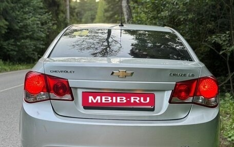 Chevrolet Cruze II, 2009 год, 595 000 рублей, 7 фотография