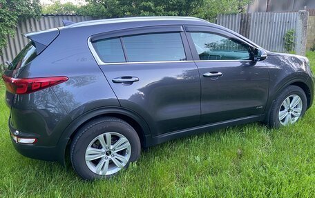KIA Sportage IV рестайлинг, 2017 год, 2 100 000 рублей, 2 фотография