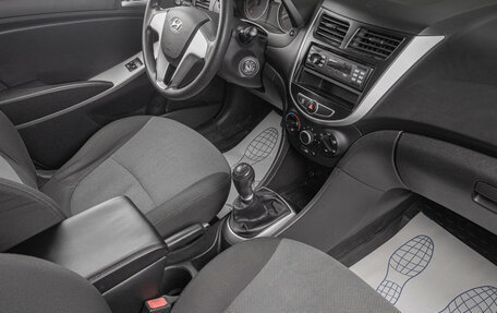 Hyundai Solaris II рестайлинг, 2011 год, 649 000 рублей, 15 фотография