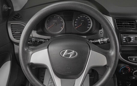 Hyundai Solaris II рестайлинг, 2011 год, 649 000 рублей, 11 фотография