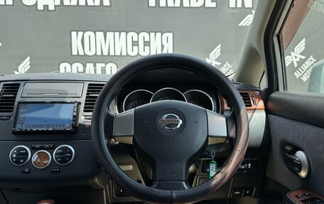 Nissan Tiida, 2005 год, 675 000 рублей, 15 фотография