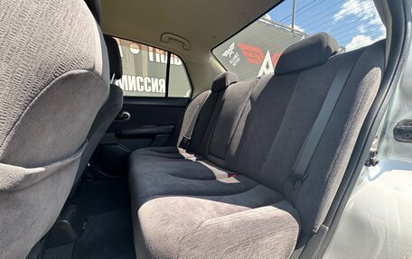 Nissan Tiida, 2005 год, 675 000 рублей, 13 фотография