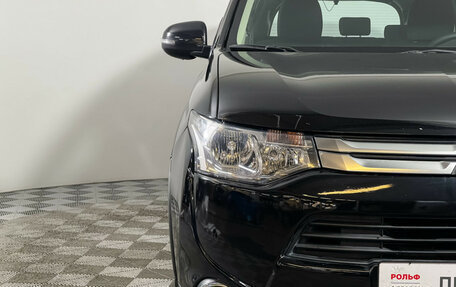 Mitsubishi Outlander III рестайлинг 3, 2014 год, 1 247 000 рублей, 14 фотография