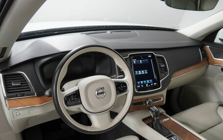 Volvo XC90 II рестайлинг, 2020 год, 4 590 000 рублей, 9 фотография