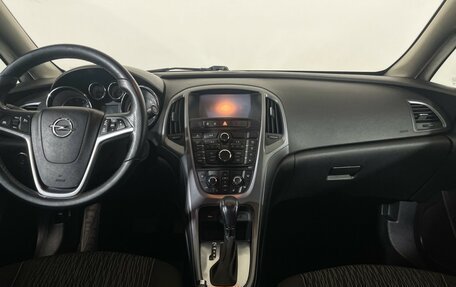 Opel Astra J, 2014 год, 647 000 рублей, 12 фотография