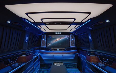 Mercedes-Benz V-Класс, 2024 год, 55 000 000 рублей, 13 фотография