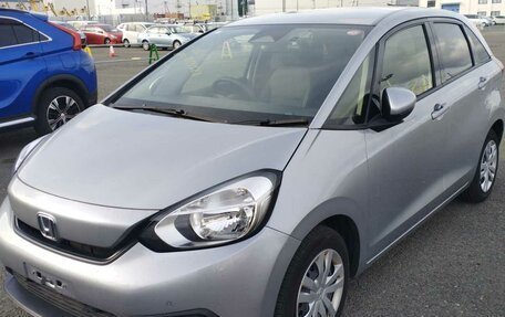 Honda Fit, 2022 год, 1 350 000 рублей, 11 фотография