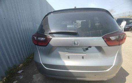 Honda Fit, 2022 год, 1 350 000 рублей, 18 фотография