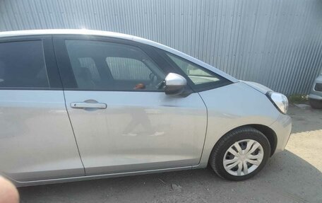 Honda Fit, 2022 год, 1 350 000 рублей, 14 фотография
