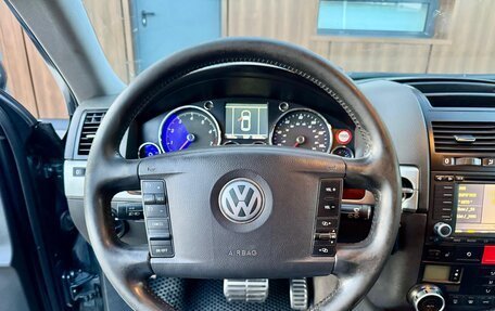 Volkswagen Touareg III, 2003 год, 808 000 рублей, 19 фотография