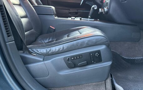 Volkswagen Touareg III, 2003 год, 808 000 рублей, 24 фотография