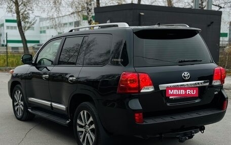 Toyota Land Cruiser 200, 2014 год, 5 000 000 рублей, 6 фотография