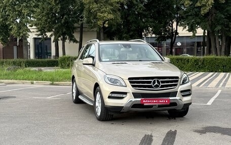 Mercedes-Benz M-Класс, 2012 год, 1 700 000 рублей, 8 фотография