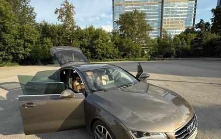 Audi A7, 2011 год, 1 950 000 рублей, 11 фотография