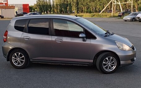 Honda Fit III, 2003 год, 500 000 рублей, 3 фотография