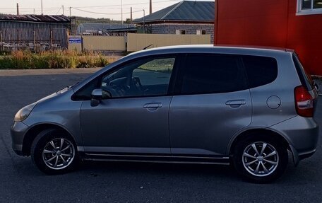 Honda Fit III, 2003 год, 500 000 рублей, 8 фотография