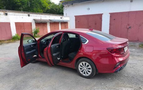 KIA Cerato IV, 2022 год, 2 250 000 рублей, 4 фотография