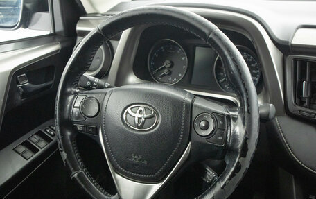 Toyota RAV4, 2016 год, 2 099 000 рублей, 14 фотография