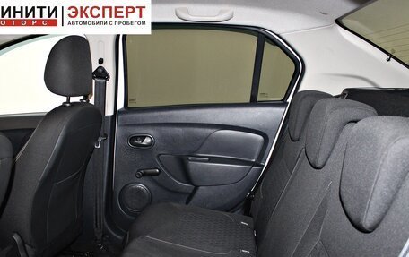 Renault Logan II, 2017 год, 749 900 рублей, 13 фотография