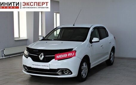 Renault Logan II, 2017 год, 749 900 рублей, 3 фотография