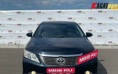 Toyota Camry, 2012 год, 1 725 000 рублей, 2 фотография