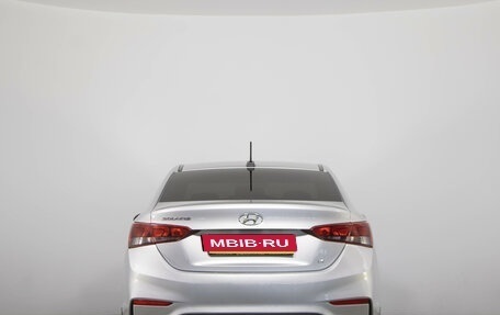 Hyundai Solaris II рестайлинг, 2017 год, 999 000 рублей, 6 фотография