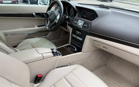 Mercedes-Benz E-Класс, 2013 год, 1 850 000 рублей, 9 фотография