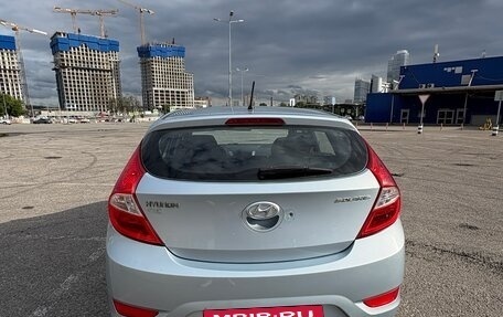 Hyundai Solaris II рестайлинг, 2011 год, 820 000 рублей, 7 фотография