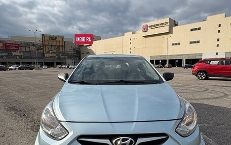 Hyundai Solaris II рестайлинг, 2011 год, 820 000 рублей, 6 фотография