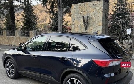 Ford Escape, 2021 год, 1 500 000 рублей, 3 фотография