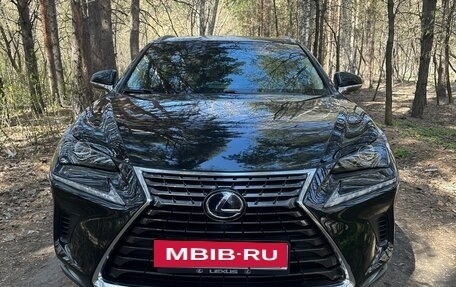 Lexus NX I, 2018 год, 3 300 000 рублей, 3 фотография