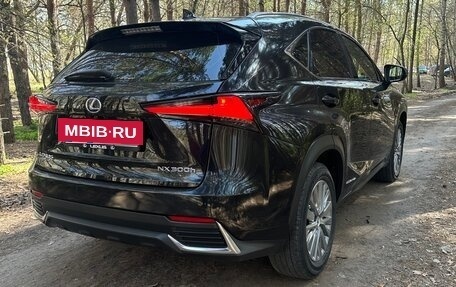Lexus NX I, 2018 год, 3 300 000 рублей, 9 фотография