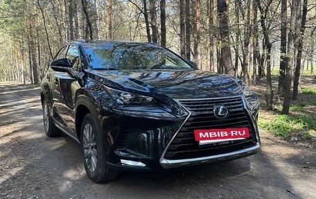 Lexus NX I, 2018 год, 3 300 000 рублей, 6 фотография