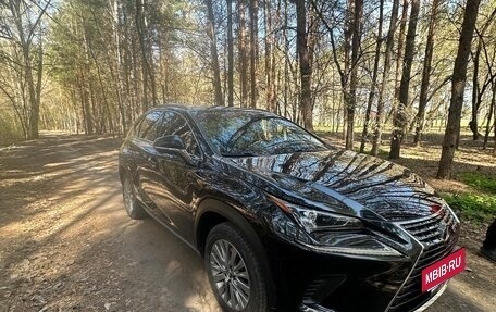 Lexus NX I, 2018 год, 3 300 000 рублей, 2 фотография